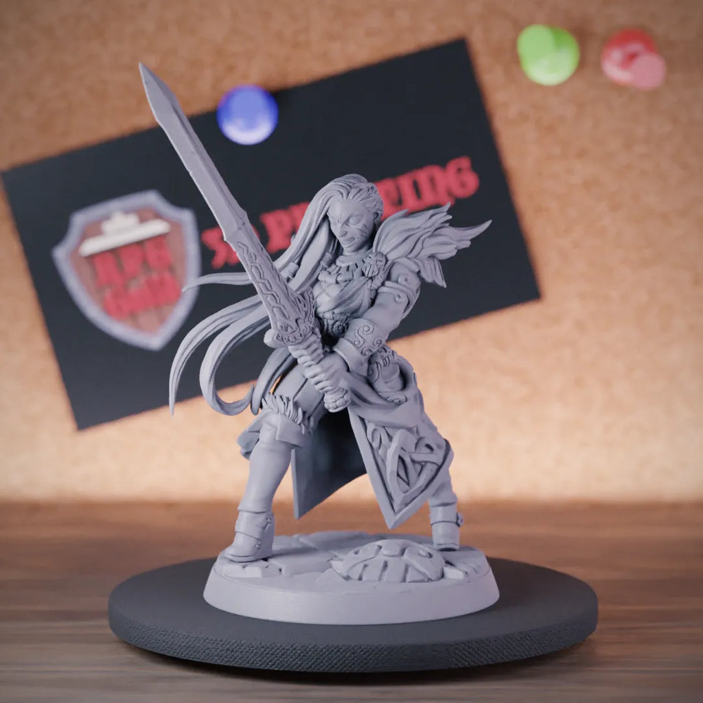 Barbarian 5e | DnD Barbarian Female Northman Miniature