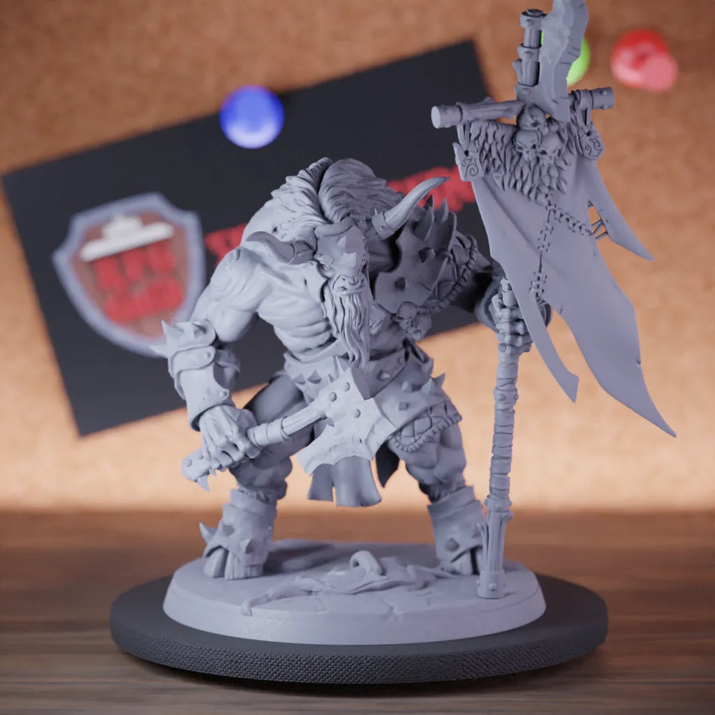 Minotaur 5e | DnD Minotaur Warchief Battleaxe Miniature