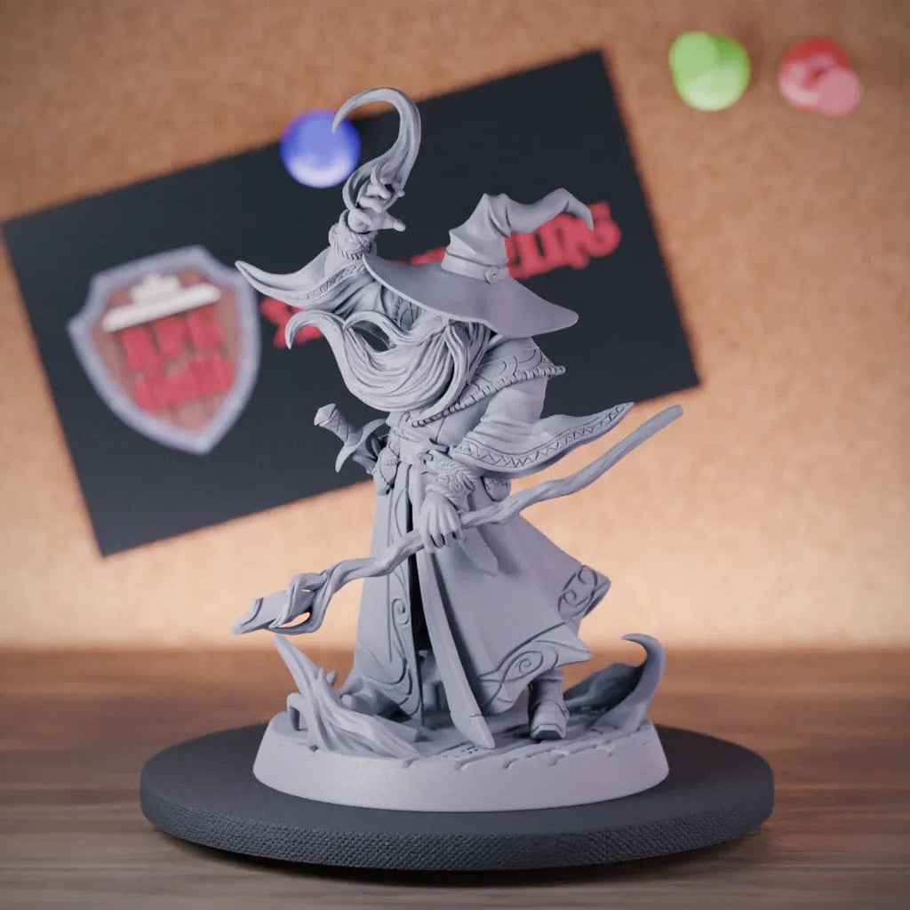 Cornelius Greathat DnD wizard mage miniature