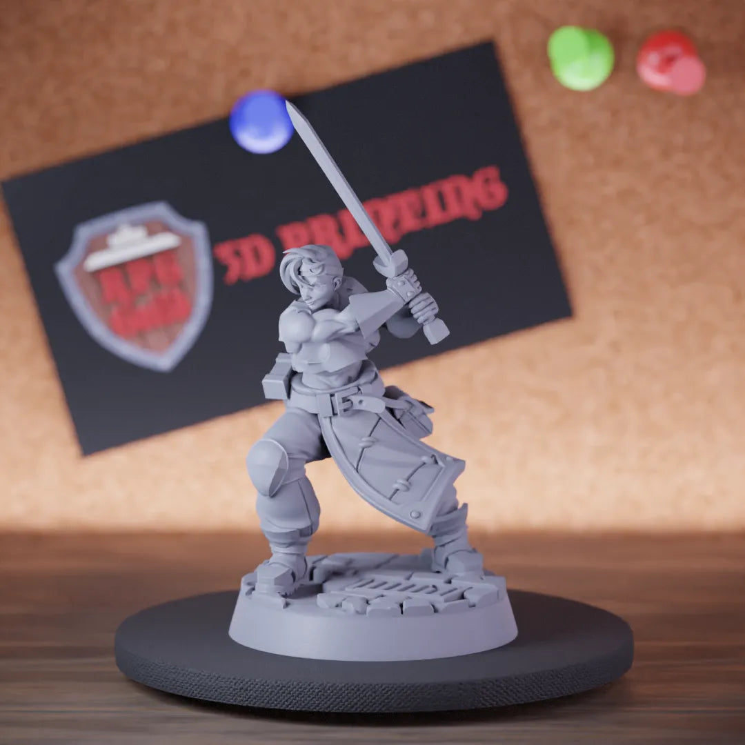Fighter 5e | DnD Female Fighter Longsword Miniature