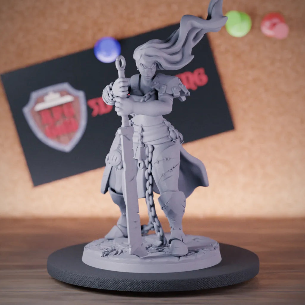 Giant 5e | DnD Female Fighter Giant Miniature