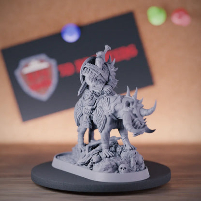 Fighter 5e | DnD Fighter Mounted Miniature