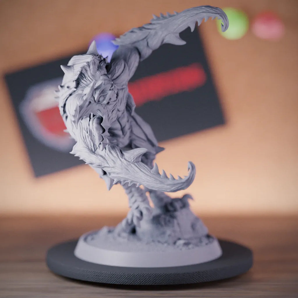 Hook Horror 5e | DnD Attacking Horror Monster Miniature