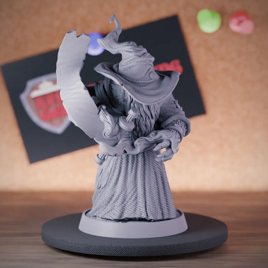 Werebear 5e | DnD Werebear Wizard Spellcaster Miniature