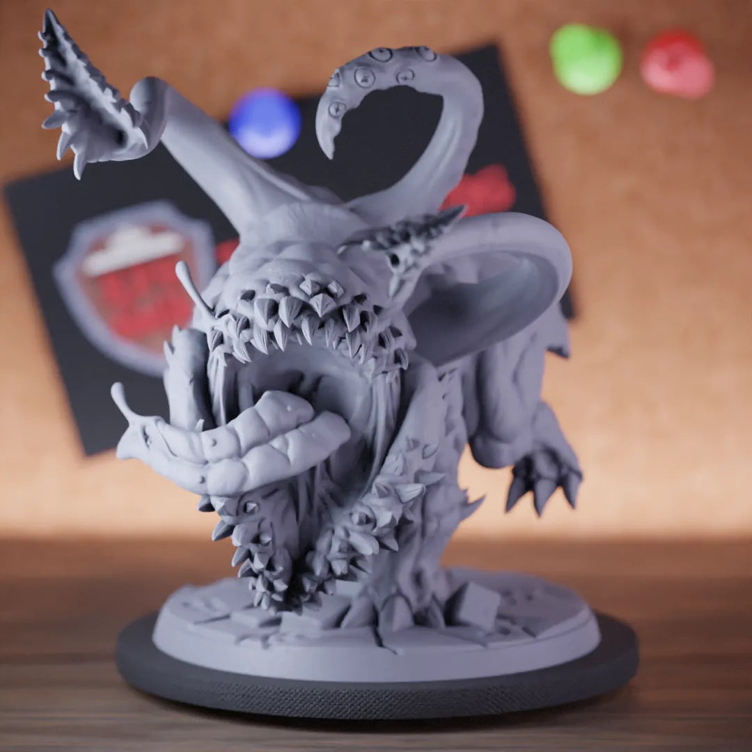 Highly detailed maw stalker big miniature of Maw, perfect for DnD 5e encounters, fantasy tabletop RPG campaigns, painting and display.