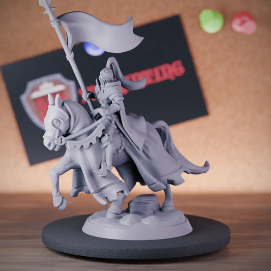 Knight 5e | DnD Banner Knight Cavalier Miniature