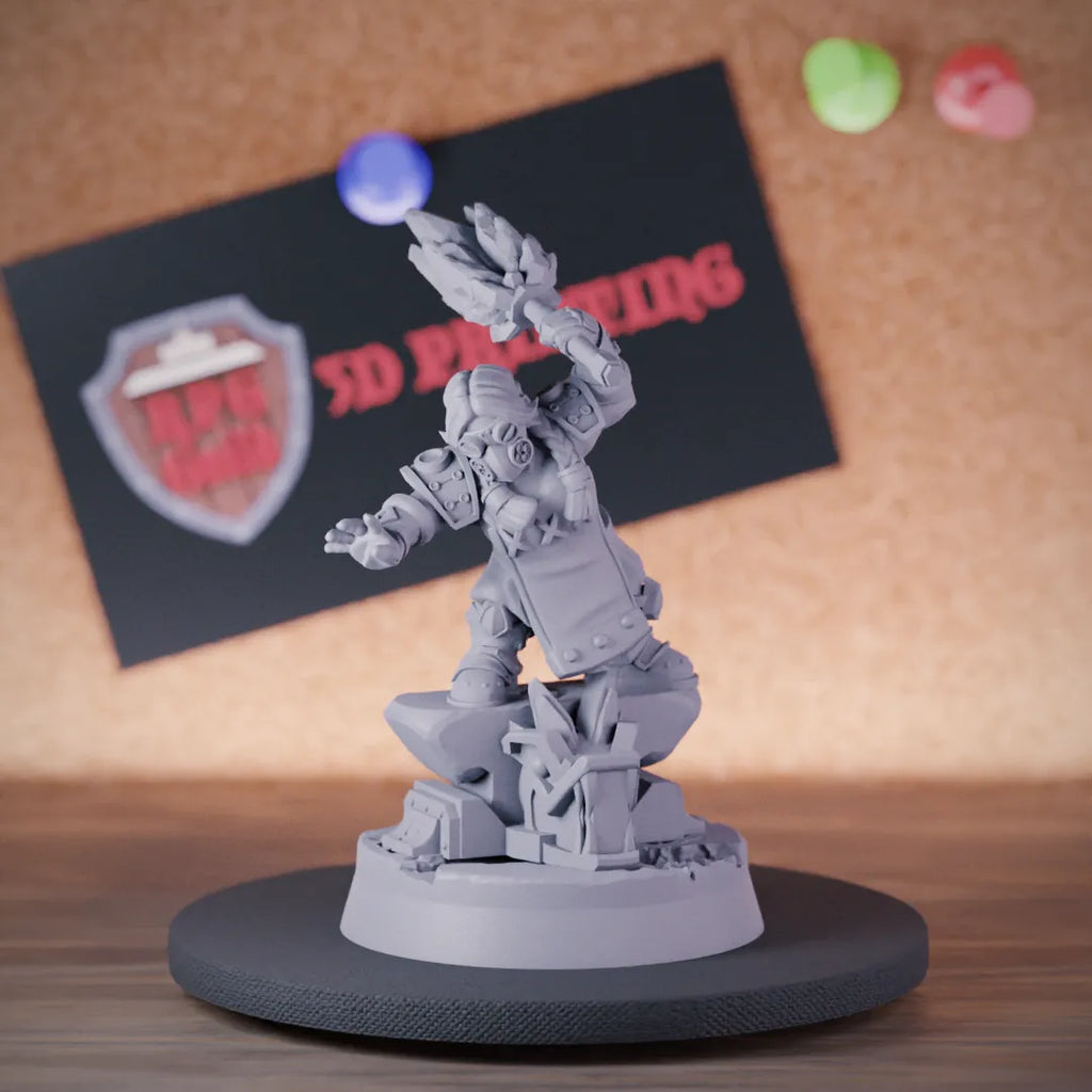 Dwarf 5e | DnD Female Dwarf Blacksmith Artificer Miniature