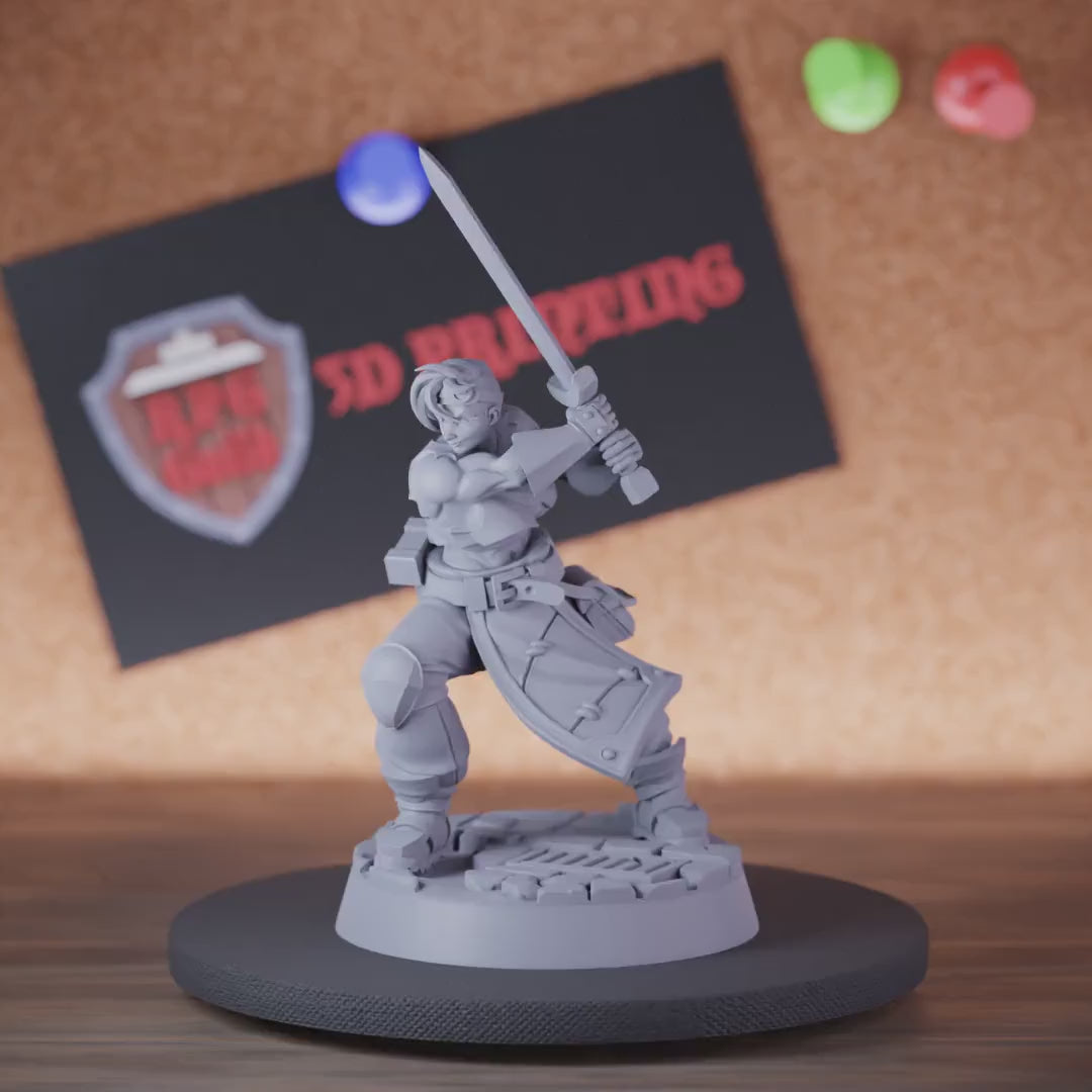 Fighter 5e | DnD Female Fighter Longsword Miniature