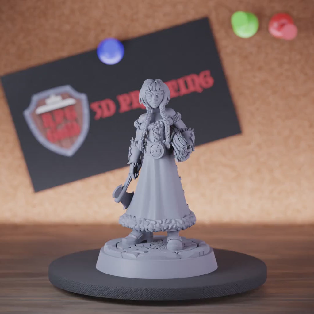 Northwoman 5e | DnD Female Axe Warrior Miniature