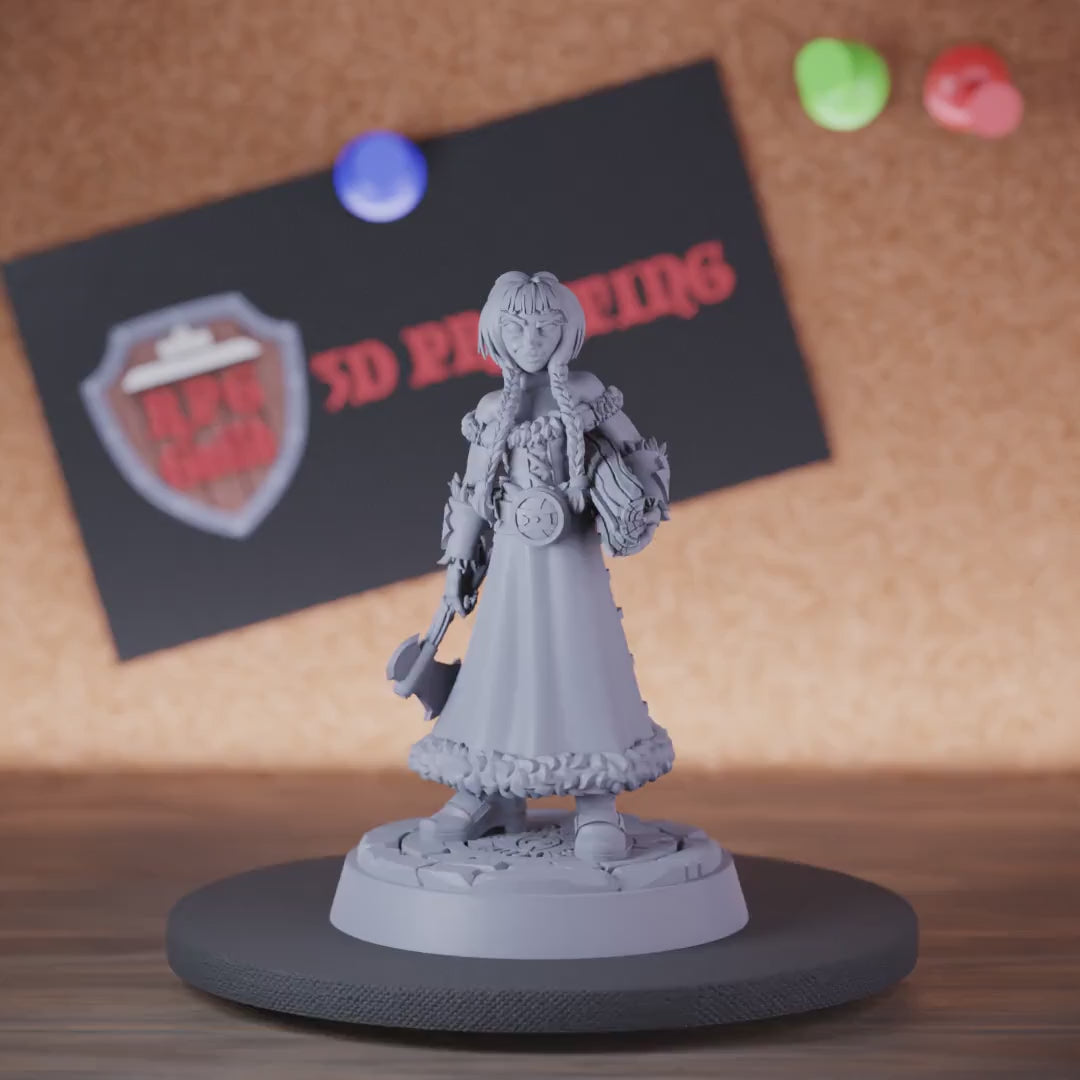 Northwoman 5e | DnD Female Axe Warrior Miniature