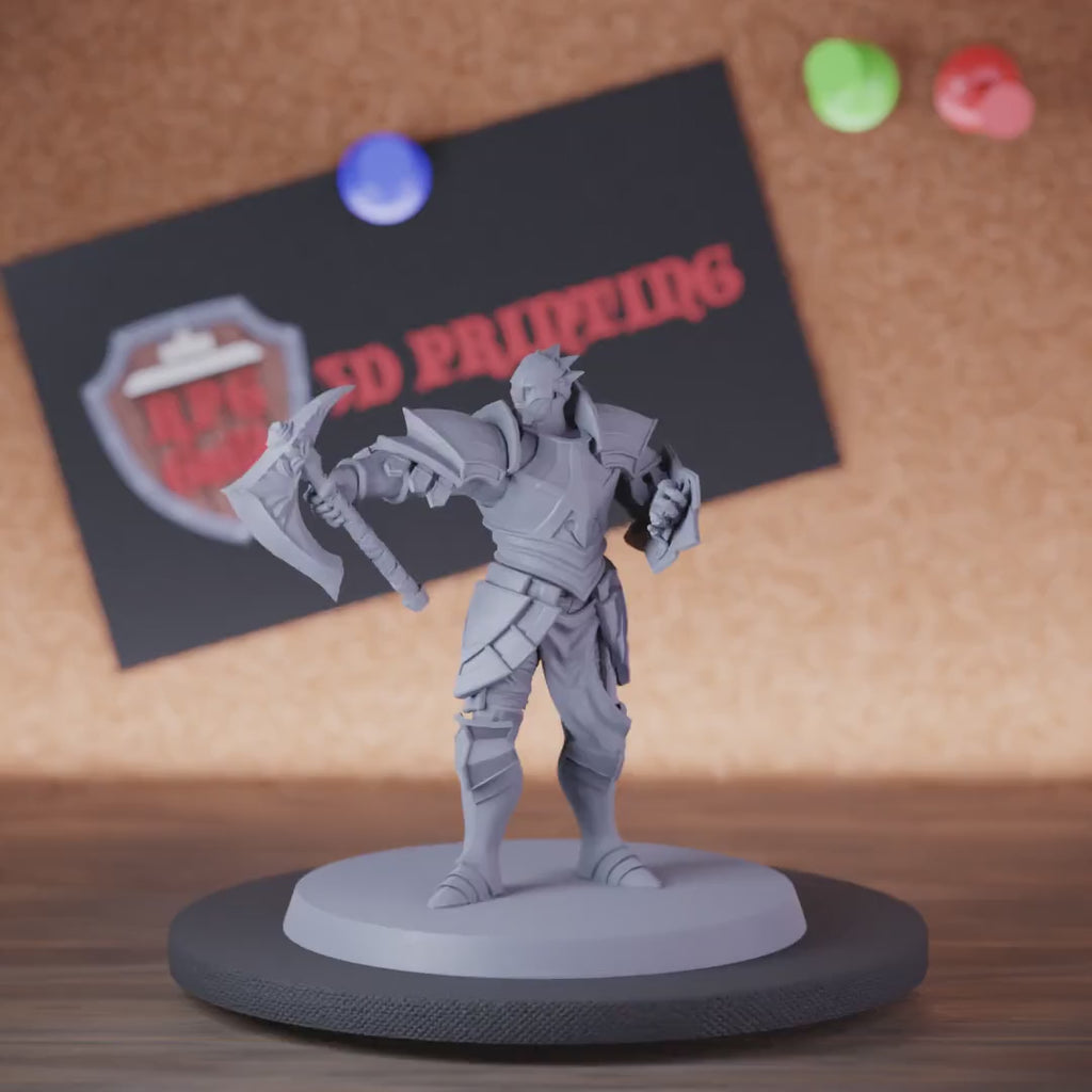 Paladin 5e | DnD Bastion Paladin Fighter Battleaxe Miniature