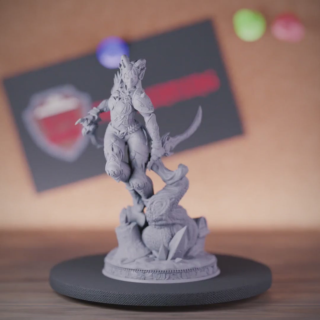 Tiefling 5e | DnD Tiefling Rogue Hunter Miniature