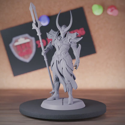 5e Paladin | DnD Paladin Knight Warrior Miniature