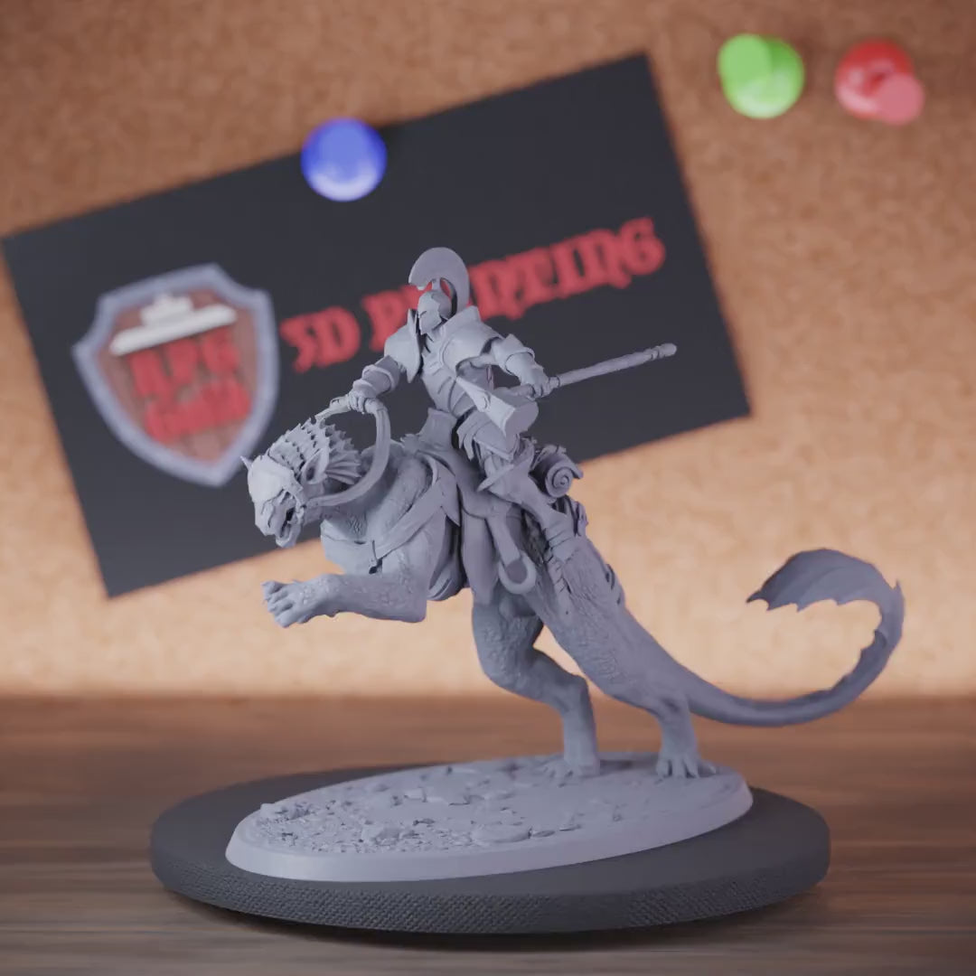 Paladin 5e | DnD Paladin Defender Rider Hammer Miniature
