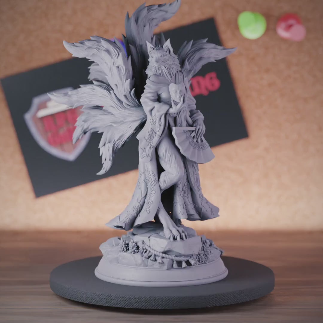 Humanoid 5e | DnD Female Foxfolk Aristocrat Miniature
