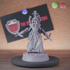 Cleric 5e | DnD Female Grave Cleric Crossbow Miniature