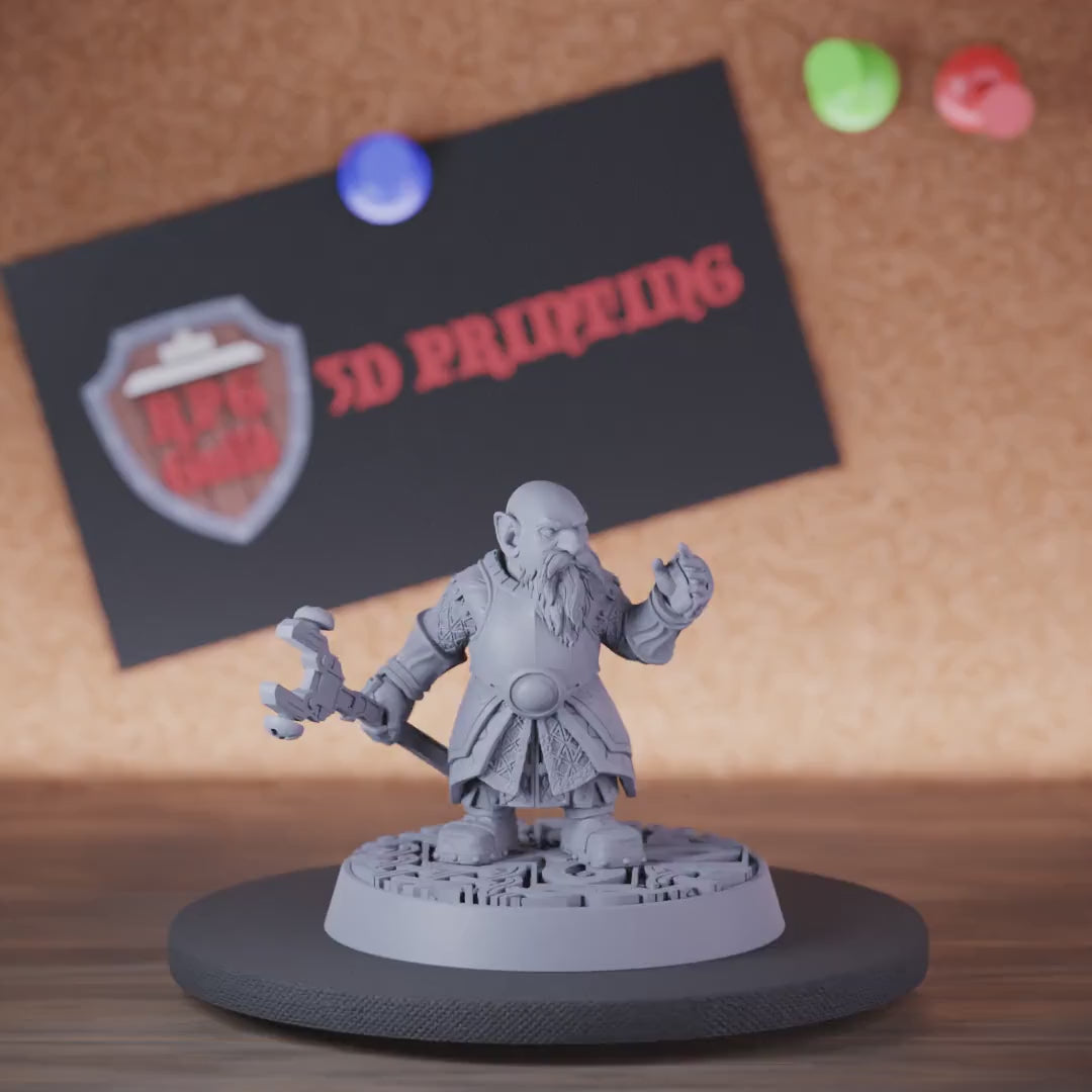 Gnome 5e | DnD Gnome Artificer Staff Miniature