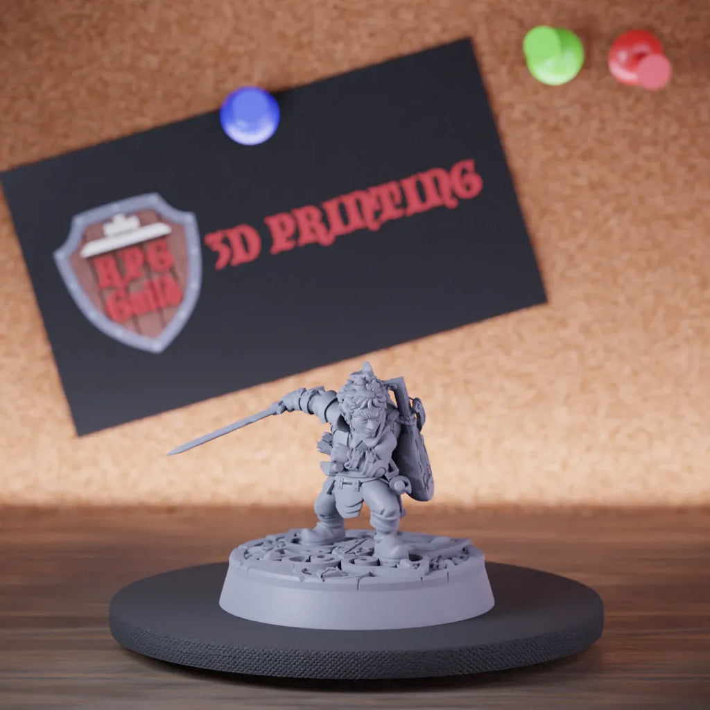 Halfling 5e | DnD Halfling Bard Sword Miniature